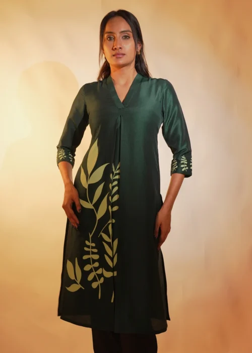 Fit & Flare Straight Cut Kurti Floral Print